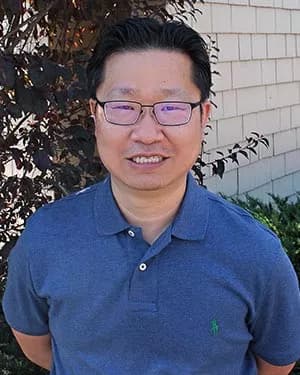 Portrait of Dr Sang Y. Shin